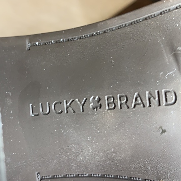 LUCKY BRAND Black Strapy Darvie Sandal Block Heel - Picture 9 of 11